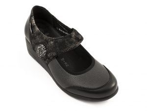 Mercedes en material elástico con brillo metalizado y combinado en piel grabada MEPHISTO