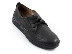 Zapato de cordón en piel engrasada y ligeramente grabada con piso de caucho súper ligero MEPHISTO