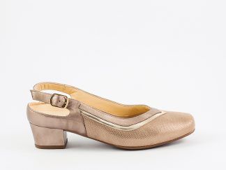 Zapato cerrado de puntera con combinación de pieles Doctor Cutillas