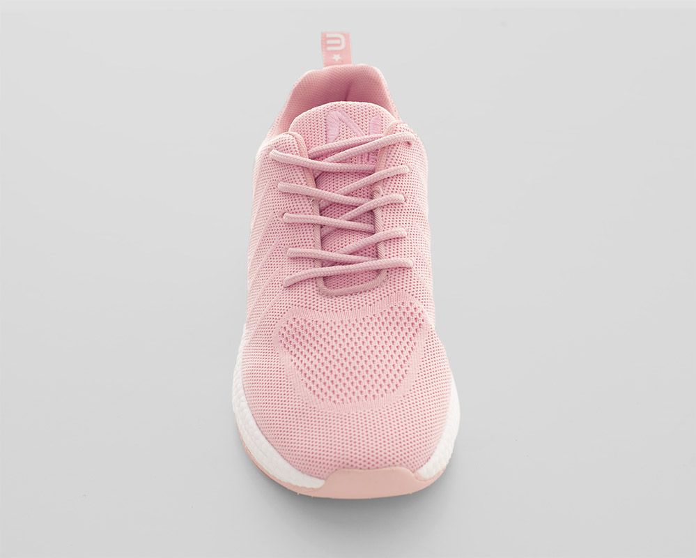 zapatilla deportiva pie ancho