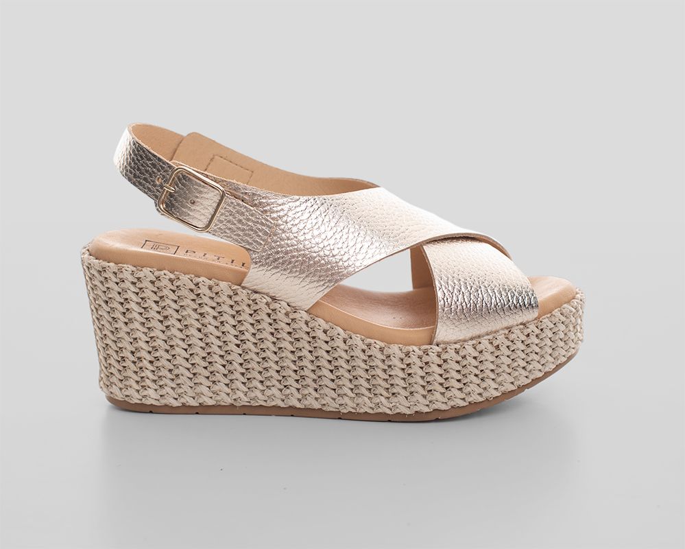 sandalia con plataforma pitillos