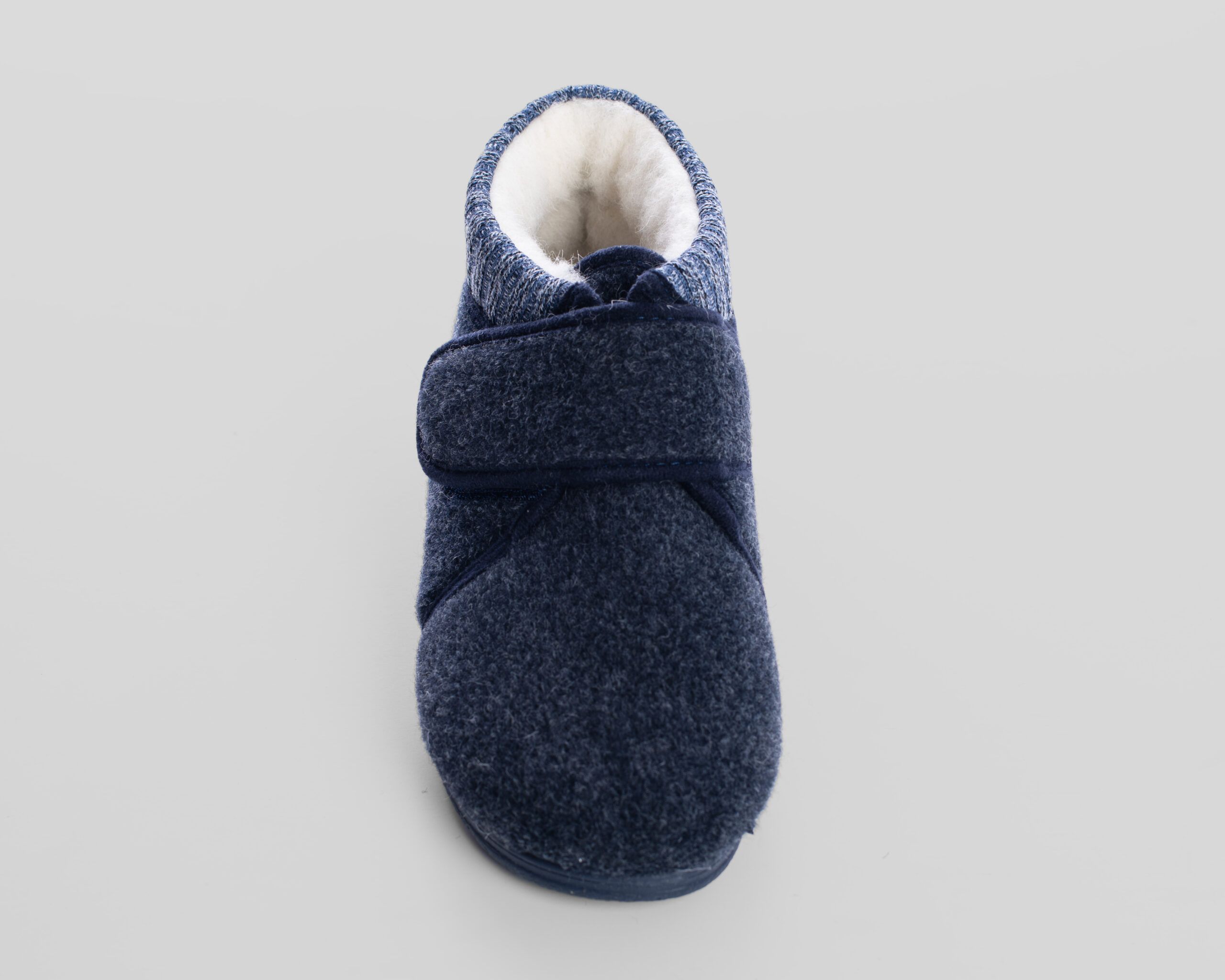 zapatilla lana