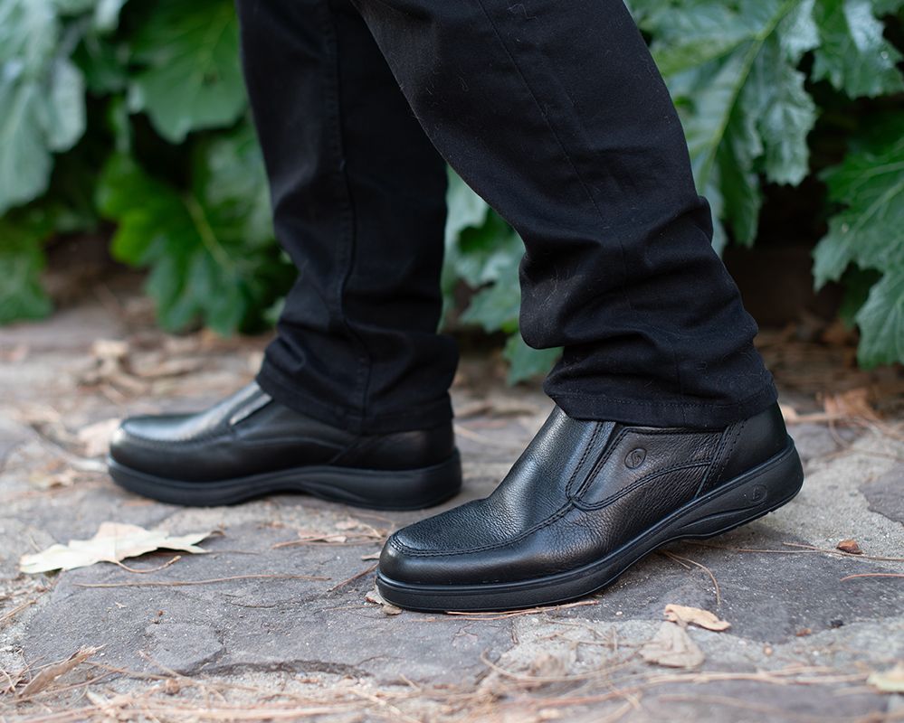 Mocasines negros piel