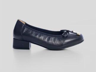 zapato de salón piel negra