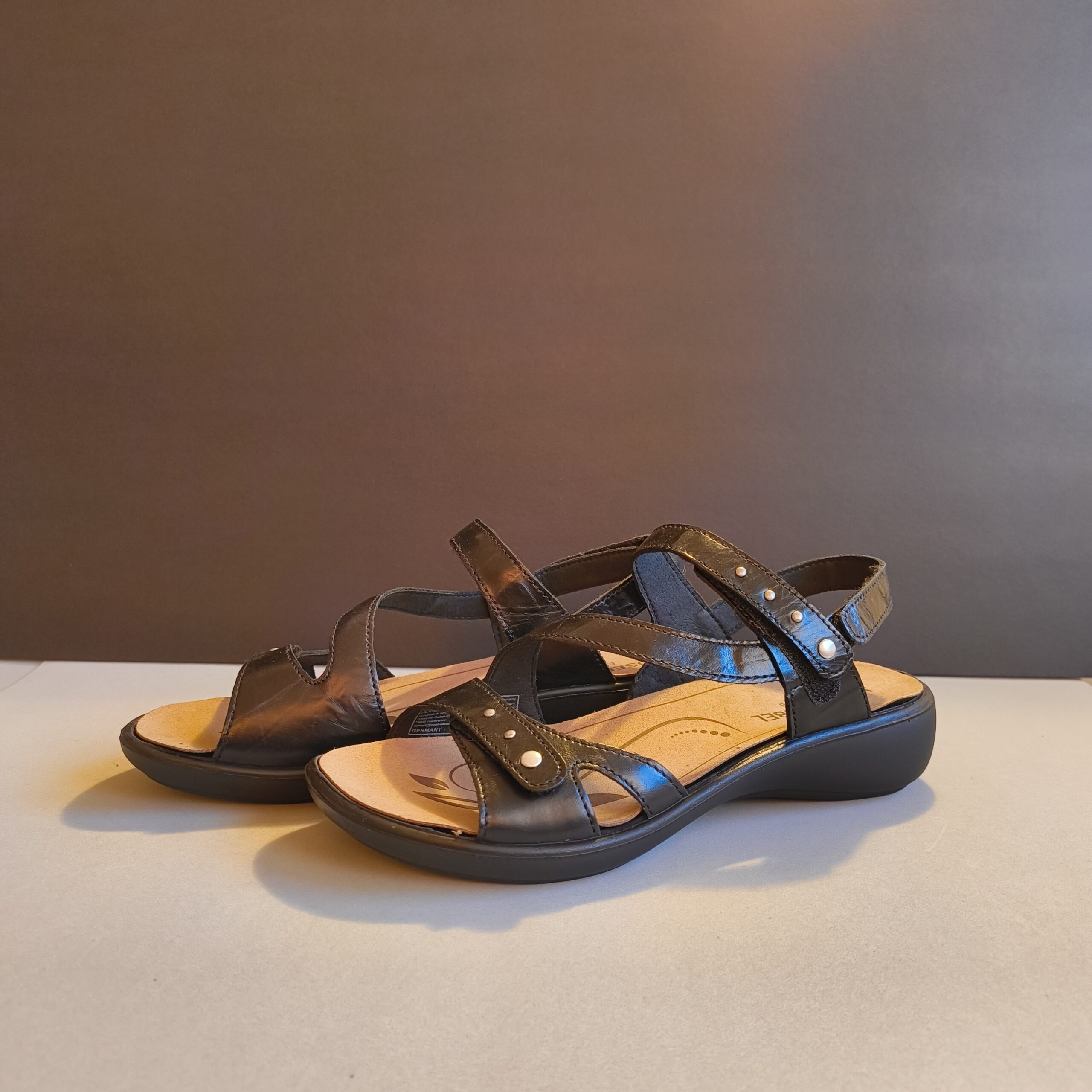 Sandalia de Señora con 4 Velcros - Modelo Visa 70