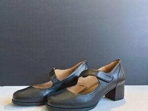 Zapato Tipo Mercedes con Tacón