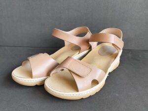 Sandalia Tote Bisseta - Modelo 6556 (Taupe/Maíz/Verde)