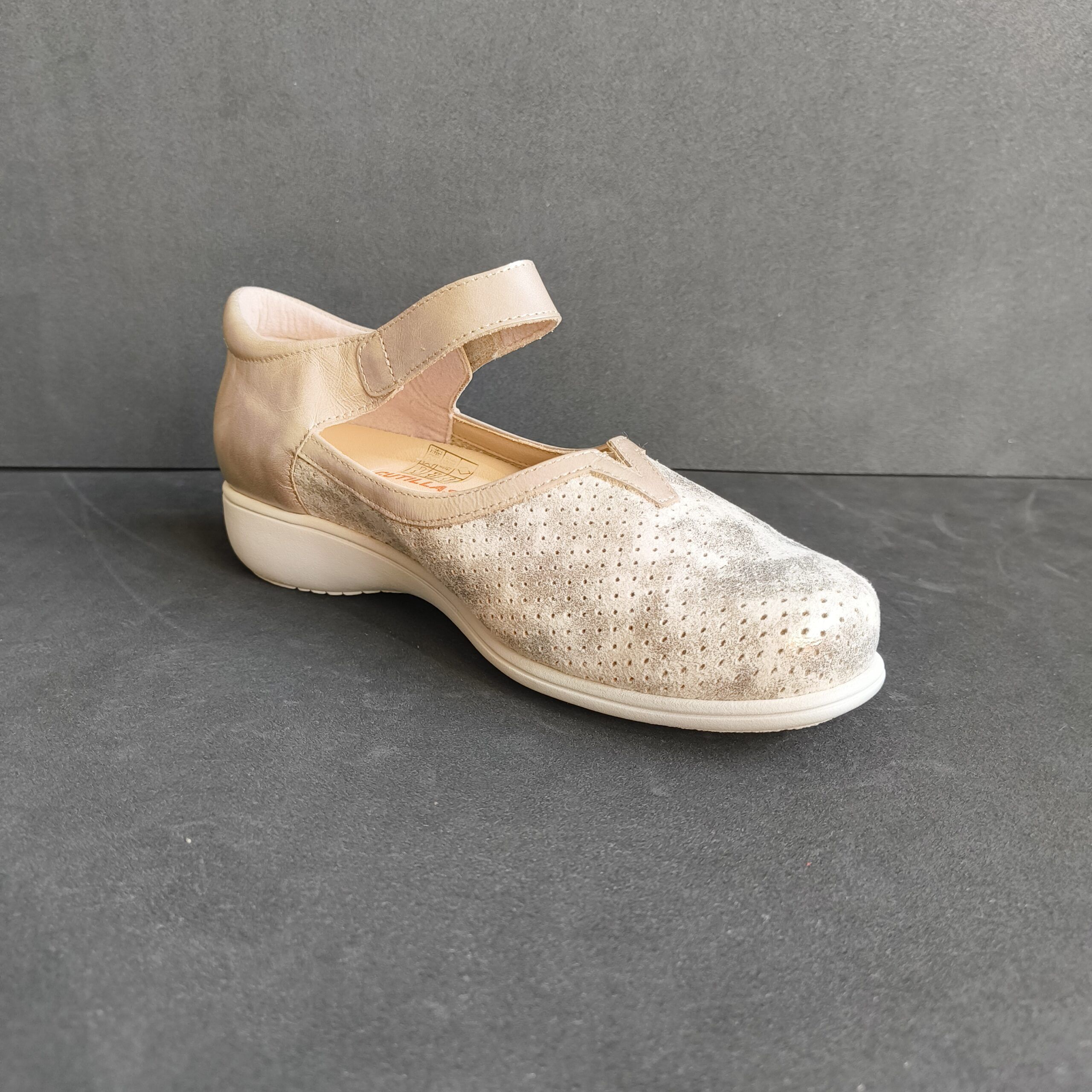 Zapato Merceditas Doctor Cutillas - Modelo 53718 (Beige Nacarado) - Imagen 3
