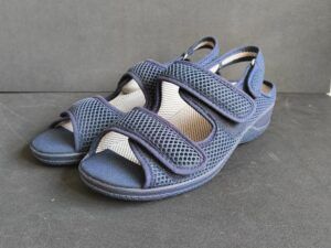Zapatilla Terapéutica Doctor Cutillas - Modelo 21821 (Azul Marino)