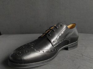 Zapato de Vestir - Modelo C 005 H (Negro/Marrón)