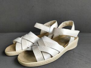 Sandalia Totevis X - Modelo 6543 (Blanco Plátano/Champán Nacarado)